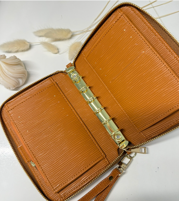 Portafoglio con zip A7